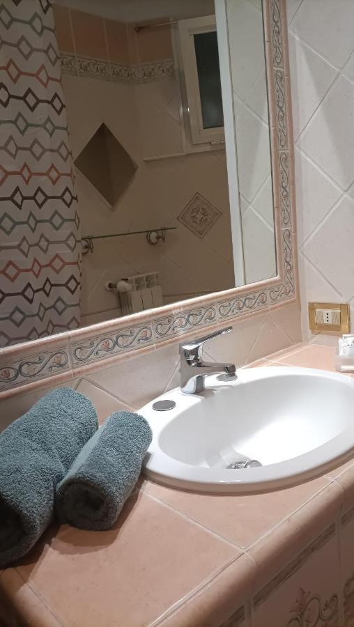 Domus Vacanze Romane Kültér fotó